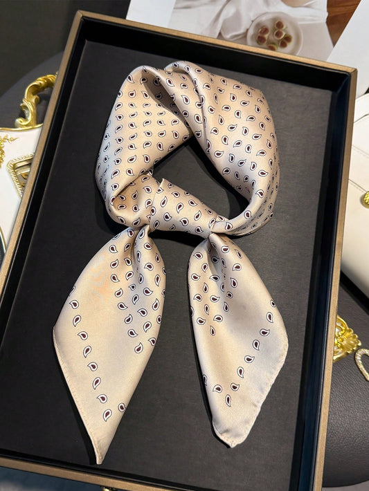 Foulard Carré Femme Motif Cachemire – Vintage Chic & Léger | Tissu Satiné Effet Soie
