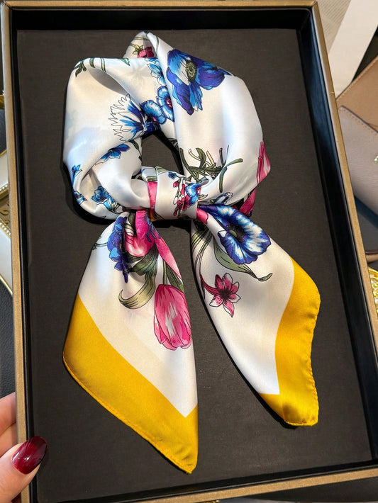 Foulard Carré Satin Femme – Imprimé Vintage Élégant | Léger & Polyvalent | Idée Cadeau Femme
