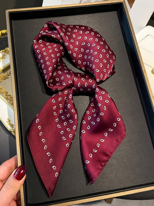 Foulard Carré Femme – Imprimé Paisley Vintage en Satin Léger | Élégant & Polyvalent